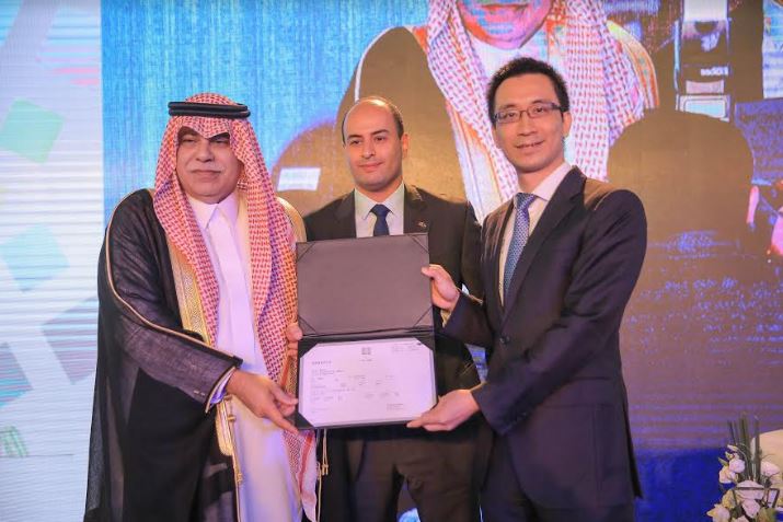 Huawei obtains a commercial license to invest in the kingdom of Saudi Arabia and establish a center for innovations Total purchases from the local market are estimated at SR 300 million