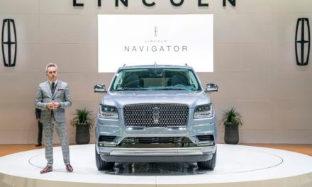 Bespoke Luxury Customer Experience the Driving Force Behind Lincoln, With Strong Product Cadence, Stand-Alone Dealerships Announced at Dubai International Motor Show