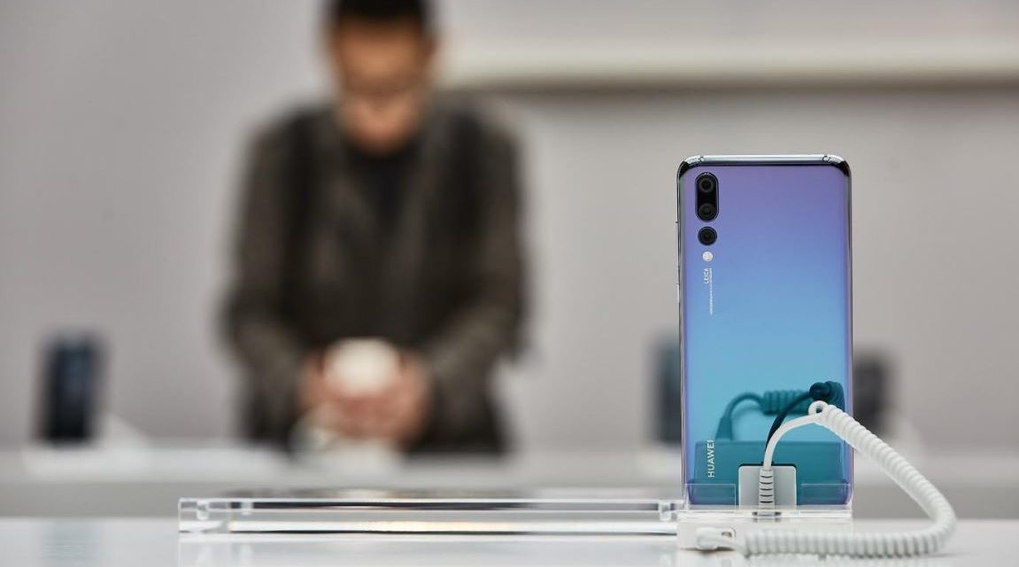 Pre-booking orders for “HUAWEI P20 Pro” have tripled When compared to the “Mate10 Pro” pre-order and 8 times to “P10 Series”
