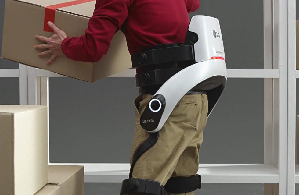 Intelligent Service Robots Define EXCITING New Direction for LG