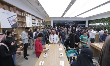 The new shopping experience drives consumers to visit Huawei Flagship Store in Riyadh