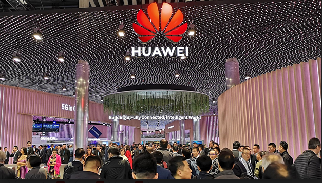 Huawei Presents Its Simplified 5G and SoftCOM AI Solutions at the MWC Barcelona 2019