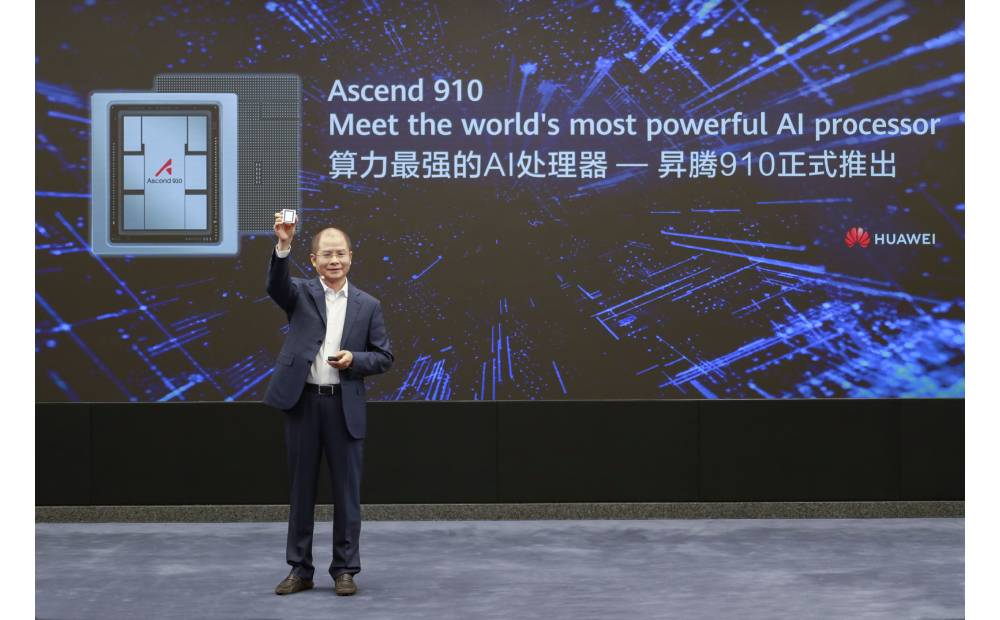 Huawei launches Ascend 910, the world’s most powerful AI processor, and MindSpore, an all-scenario AI computing framework Eric Xu: We promised a full-stack, all-scenario AI portfolio. And today we delivered.