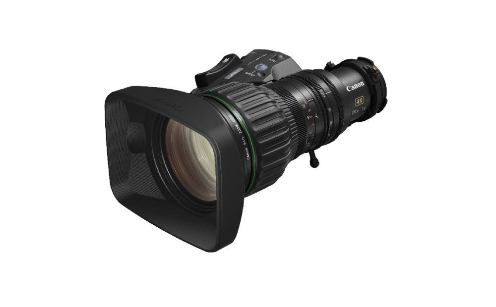 Easy operation, excellent image quality – Canon’s CJ18ex7.6B KASE is the perfect compact lens for broadcast studio productions