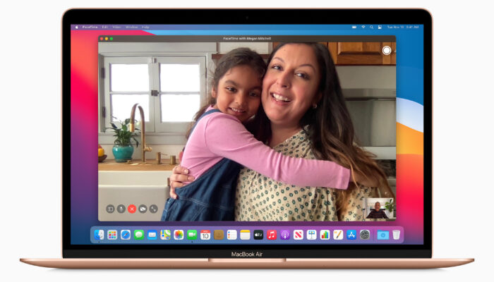 Apple_new-macbookair-gold-facetime-screen_11102020