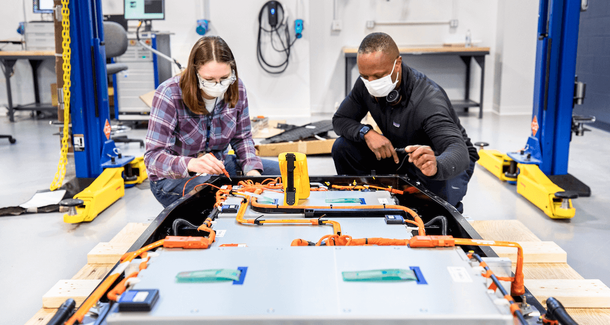 Ford Accelerates Battery R&D with Dedicated Team, New Global Battery Center of Excellence Named Ford Ion Park
