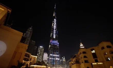 Jetour lit up the world’s tallest building, Burj Khalifa, and showed the world the speed of Chinese brand development!