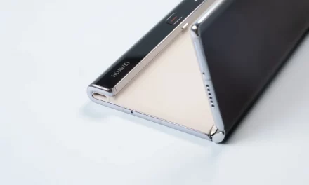 Top foldable smartphones for 2022 and why the Huawei Mate Xs 2 is the best option.