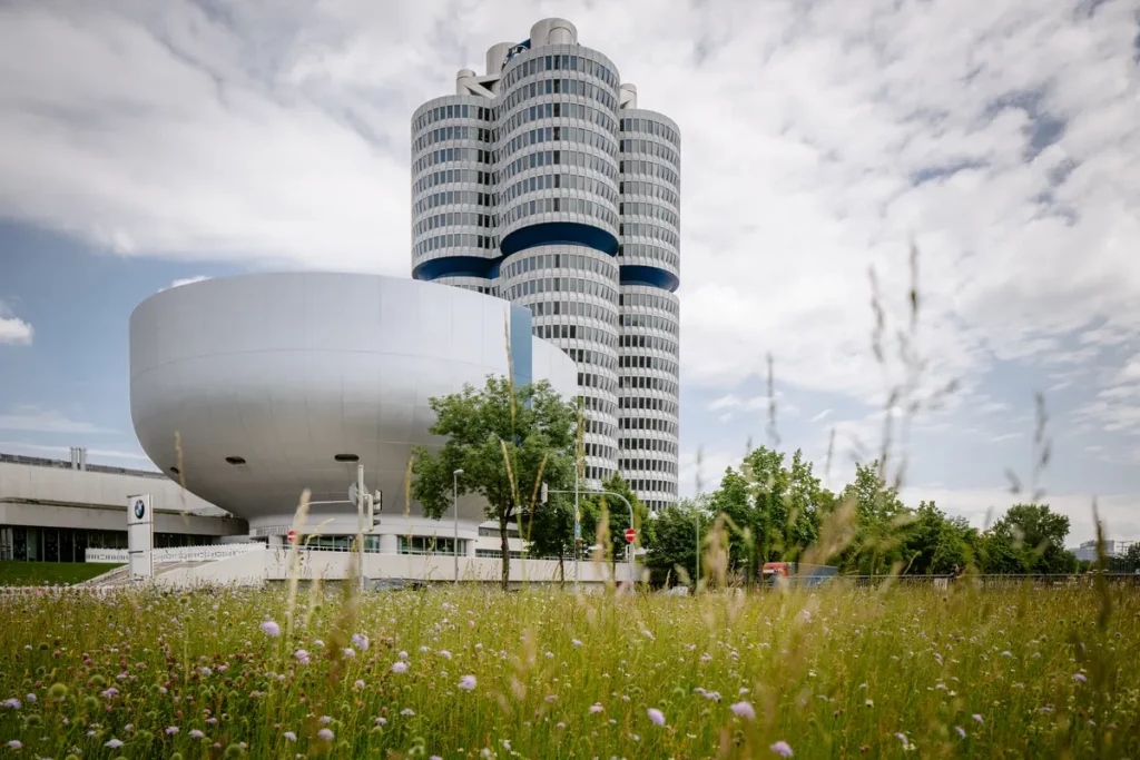 09_BMW Headquarters by Karl Schwanzer. Photo Myrzik and Jarisch. © BMW AG_ssict_1200_800
