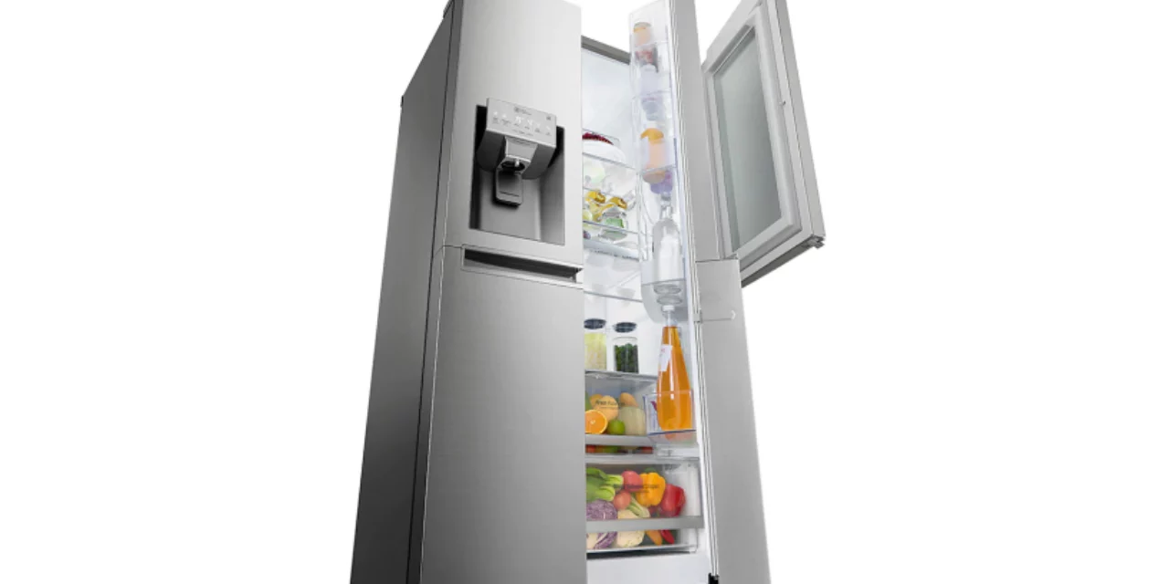 GET READY FOR THE SUMMER HEAT WITH THE FEATURE-PACKED LG SIDE-BY-SIDE REFRIGERATOR