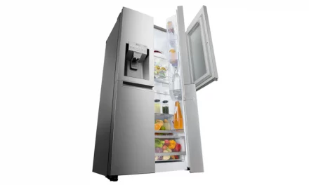 GET READY FOR THE SUMMER HEAT WITH THE FEATURE-PACKED LG SIDE-BY-SIDE REFRIGERATOR