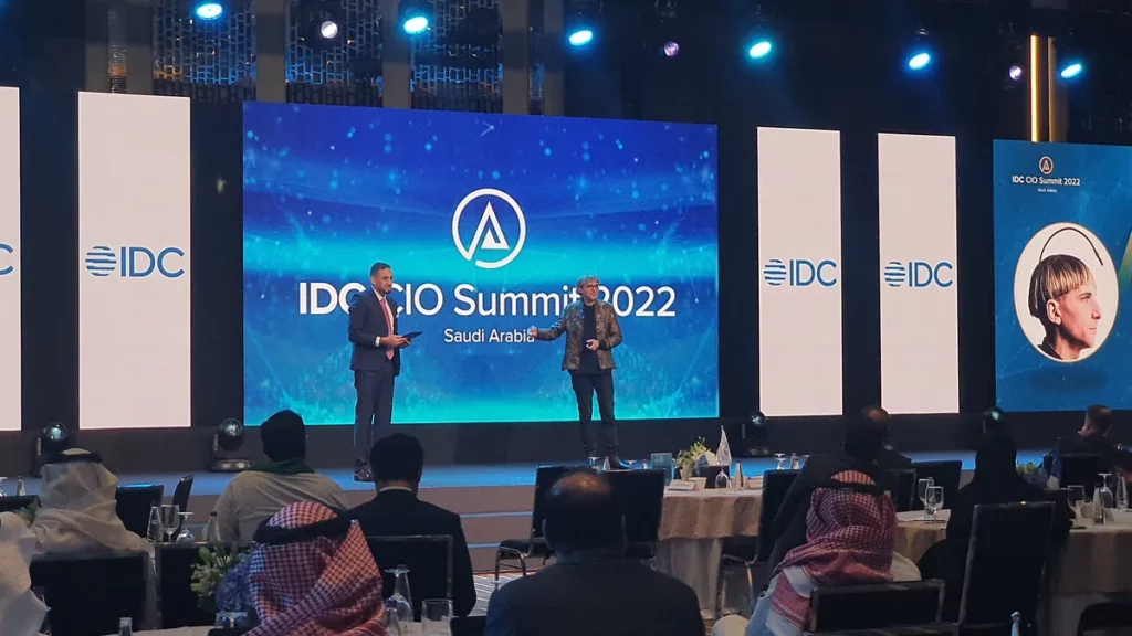 World's First 'Human Cyborg' Presents at 12th Annual Edition of IDC Saudi Arabia CIO Summit in Riyadh3_ssict_1200_675