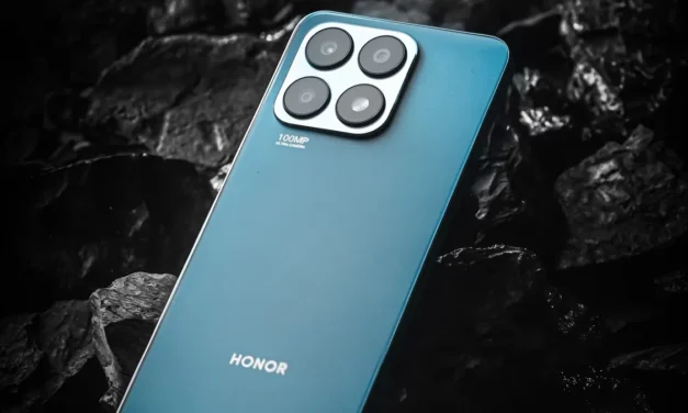 <strong>Experience the Perfect Blend of Fashion and Technology with HONOR X8a </strong>