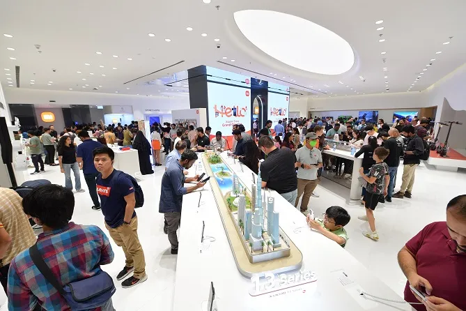 Xiaomi Opens Flagship Store in the UAE at Dubai Mall