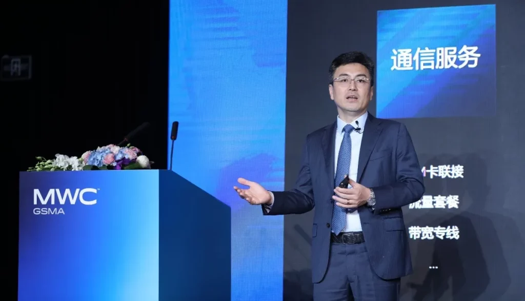 Liu Kang, Global Carrier Marketing & Solution Sales Dept of Huawei_ssict_1200_688