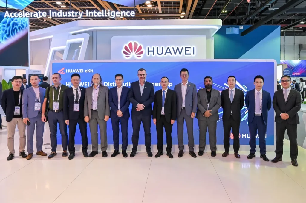 Huawei Launches eKIT at GITEX 2023_ssict_1200_799