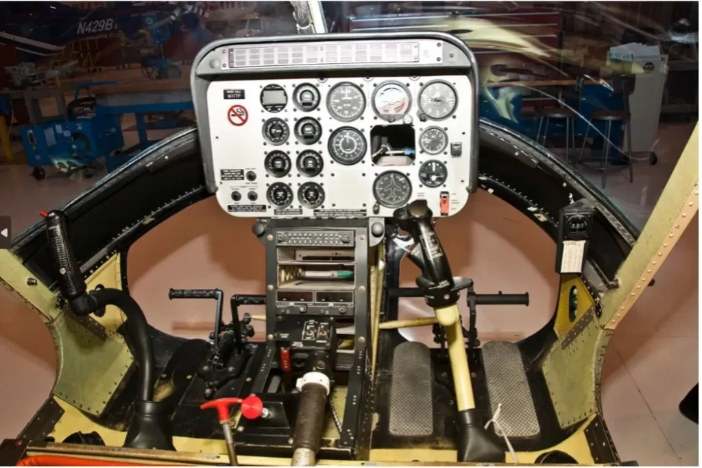 Bell 407 analogue avionics_ssict_1045_696