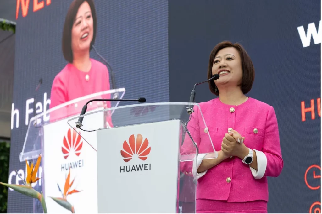 Jacqueline Shi, President of Huawei Cloud Global Marketing and Sales Service_ssict_1200_800